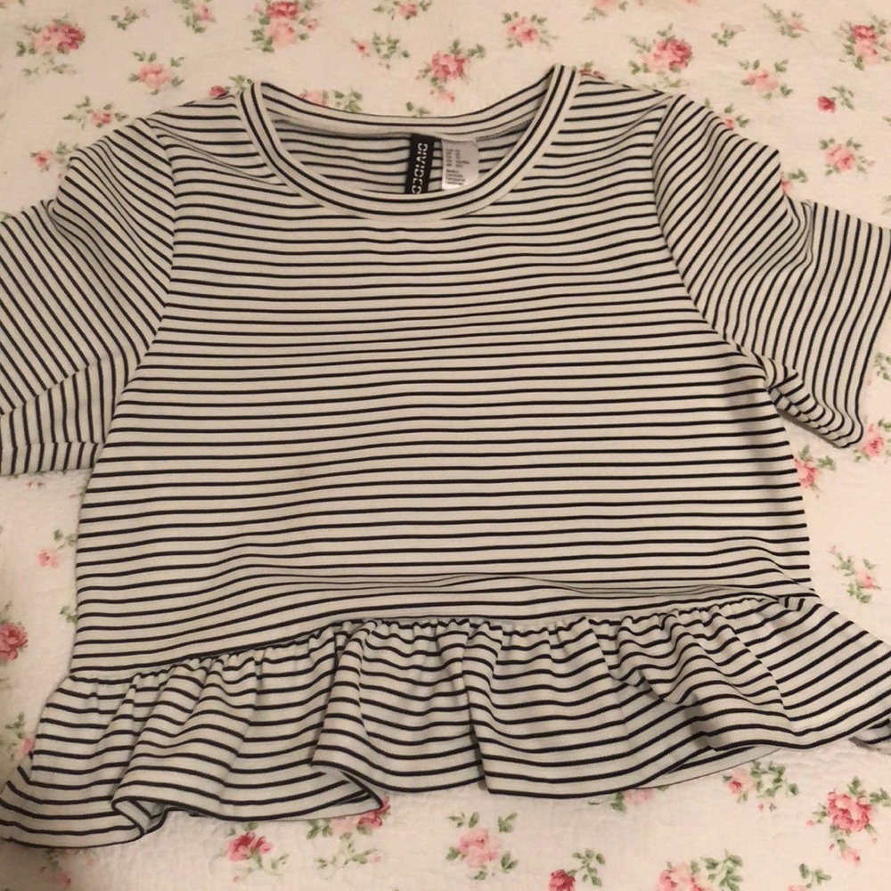 H&M crop top